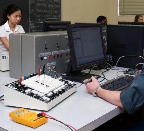 Students working in digital logic lab.