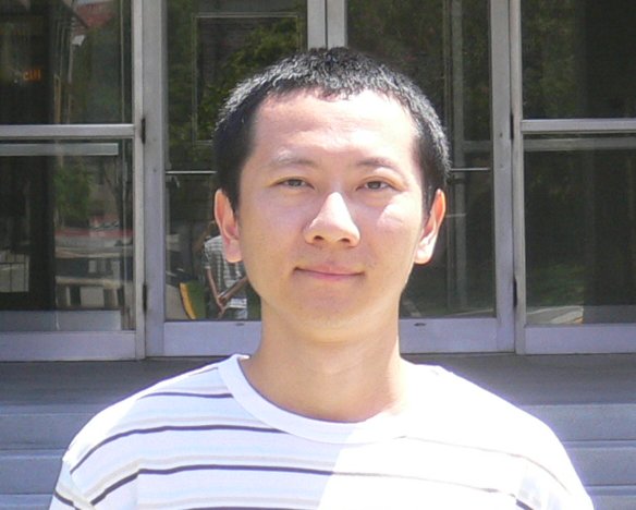 Photo of Shuangqing Wei.